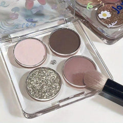 Portable 4 Eyeshadow Palette with Nude and Purple Grey Shades