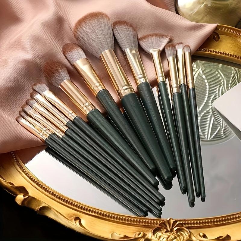 14-Piece Green Cloud Makeup Brush Set for Beginners