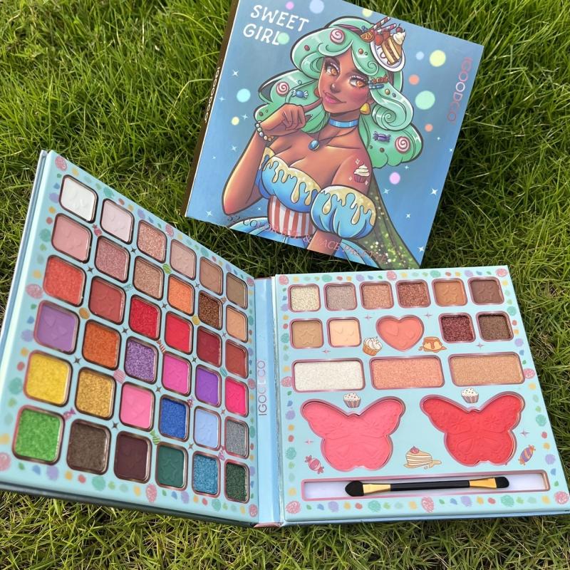 Multicolor Eyeshadow Palette High Gloss Matte Blush Makeup Powder