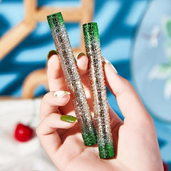 Hydrating Lipstick with Temperature Change
