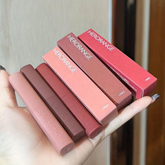 Pigmented Red Velvet Matte Lipstick