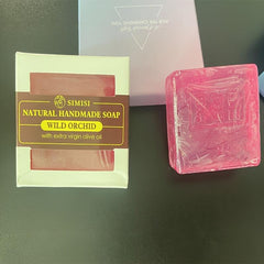 Moisturizing Foaming Bath Soap, Essential Refreshing Fragrance