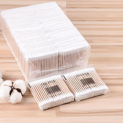 300Pcs Disposable Cotton Swab For Ear Cleaning And Make Up