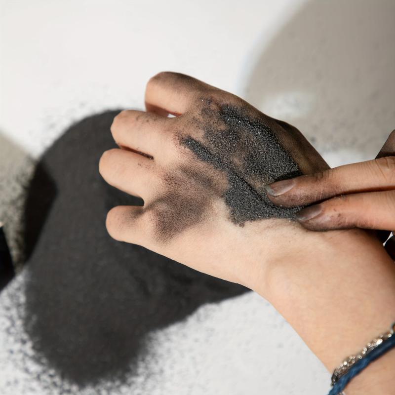 Activated Carbon Scrub Smoothens Skin
