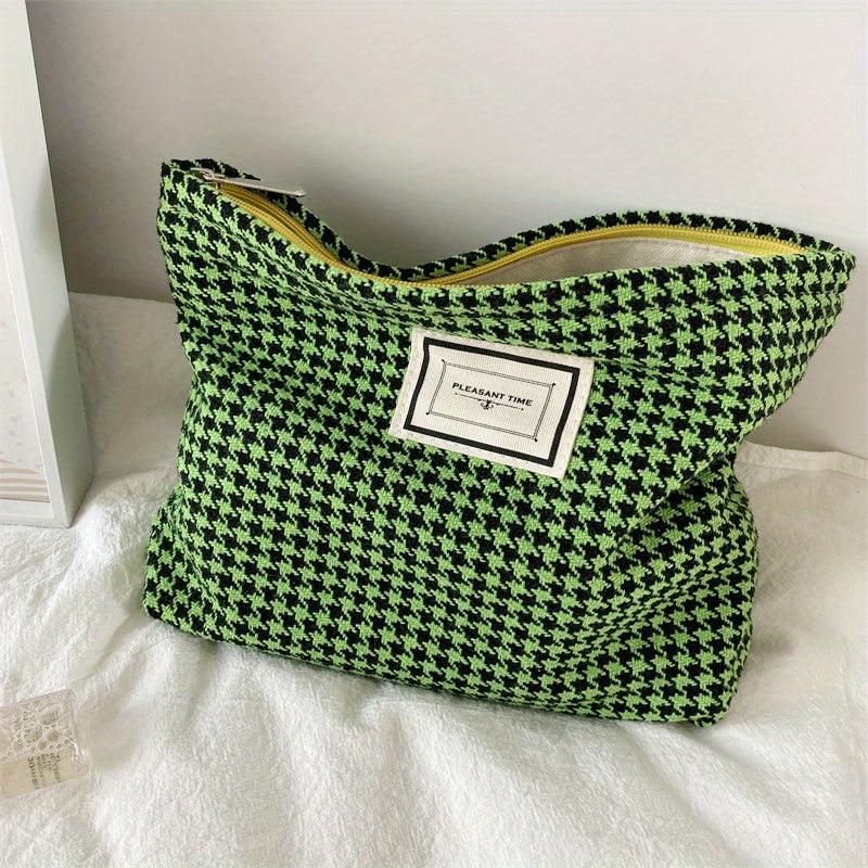 Stylish Houndstooth Makeup Bag for Women - Travel and Toiletry Organizer