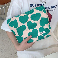 Love Heart Makeup Pouch Zipper Toiletry Bag - Perfect Gift for Beauty