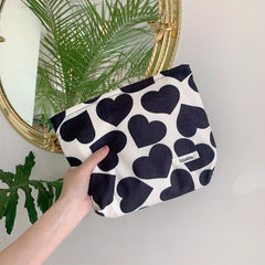 Love Heart Makeup Pouch Zipper Toiletry Bag - Perfect Gift for Beauty