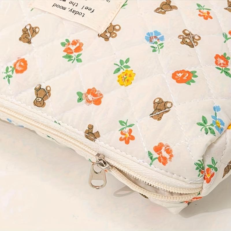 Bear & Floral Pattern Cosmetic Bag For Women Style Roomy Zipper Makeup Bag