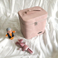 Large Travel Makeup Organizer Bag with Jewelry and Toiletry Compartments
