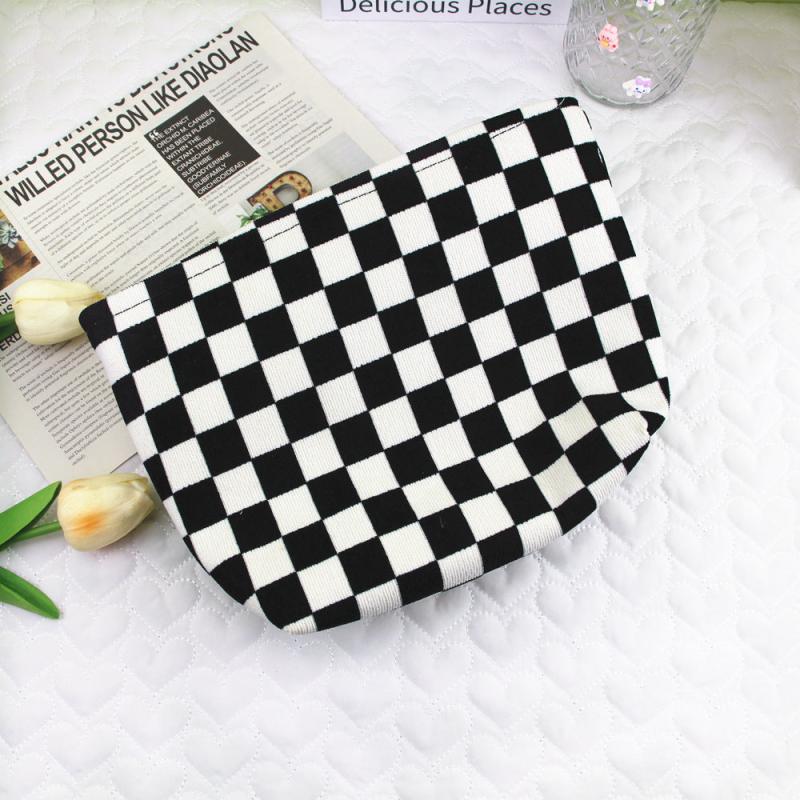 Plaid Pattern Cosmetic Bag Makeup Bag Large Capacity Purse Travel Bag