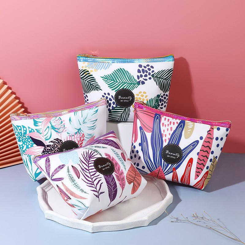 Leaf Pattern Toiletry Travel Bag PU Waterproof Zipper Makeup Pouch