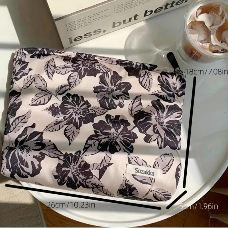 Maple Leaf Print Makeup Bag Cosmetic Travel Toiletry Organizer Clutch Pouch