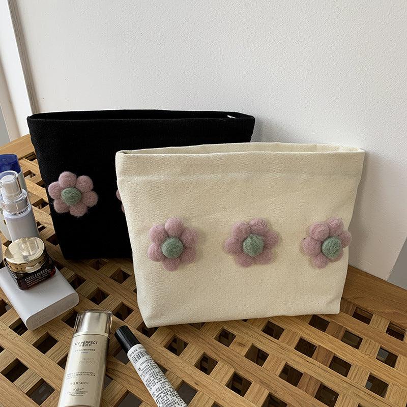 3D Flower Decor Makeup Bag Zipper Pouch Roomy Cosmetic Travel Toiletry Pouch