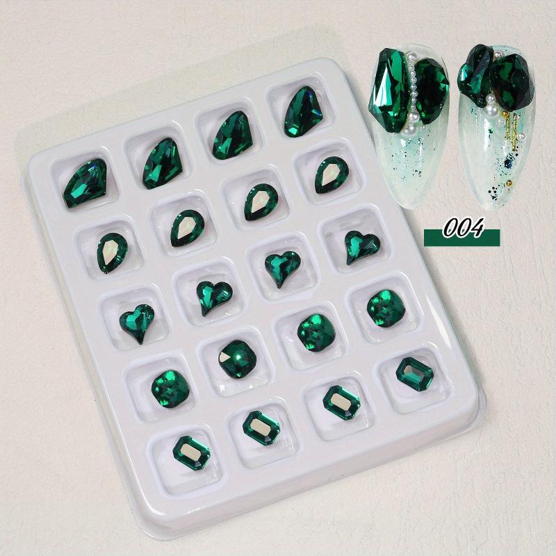 20 Grids Heart Rhinestone Nail Art Jewelry Crystal Glass Accessories