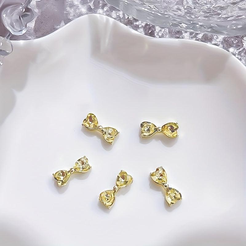 10pcs Crystal Heart Nail Charms 3D Rhinestone Nail Art Jewelry DIY Designs