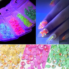 400pcs Luminous Crystal Nail Art Rhinestones Flat Back For DIY