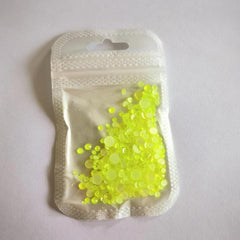 400pcs Luminous Crystal Nail Art Rhinestones Flat Back For DIY