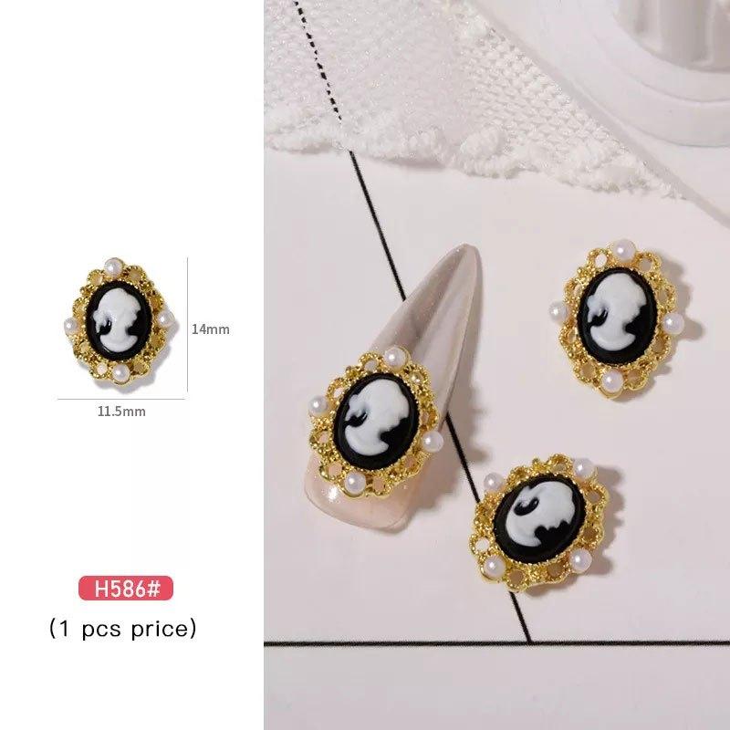 Vintage Baroque Nail Charms with Pearls and Metal for Manicure