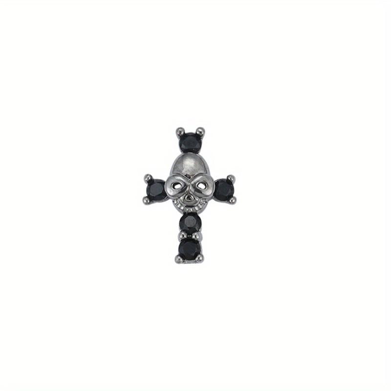 2pcs Halloween Nail Art Charms With Rhinestones And Skull Patterns