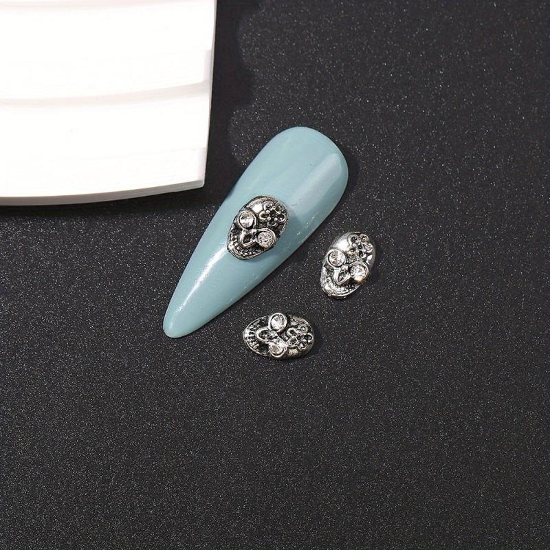 10pcs Halloween Nail Art Charms With Rhinestones Alloy Skull Hand Palm