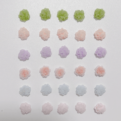 30pcs Luminous Flower Nail Art Charms Glow In Night Nail Art Jewelry