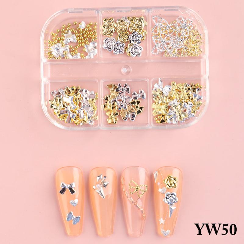 Snowflake Christmas Nail Charms Rhinestones Gem DIY Manicure Nails