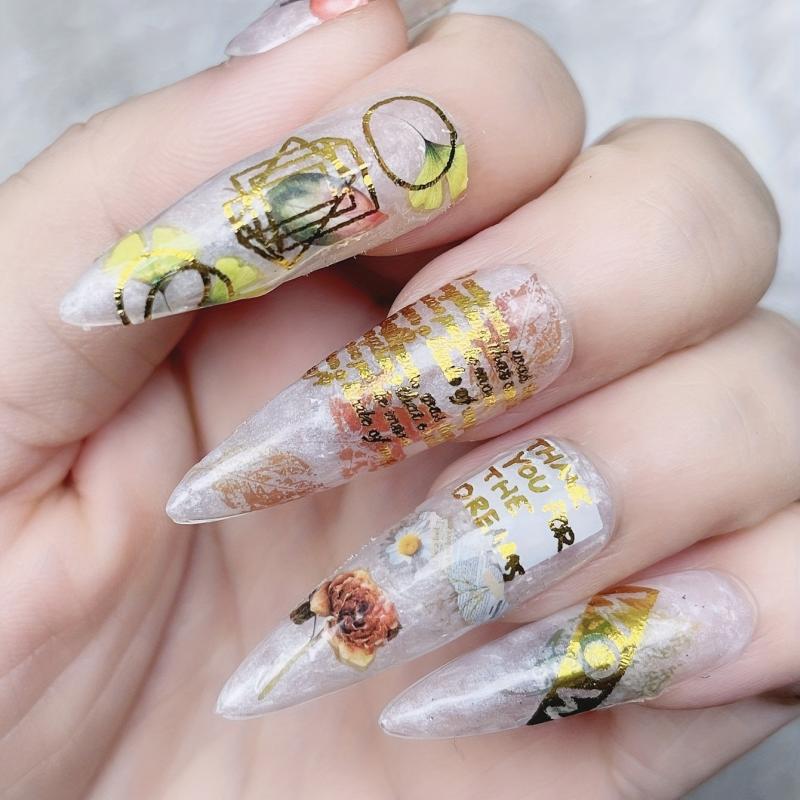 8pcs Golden Maple Leaf 3D Nail Stickers - Self Adhesive Autumn Nail Art