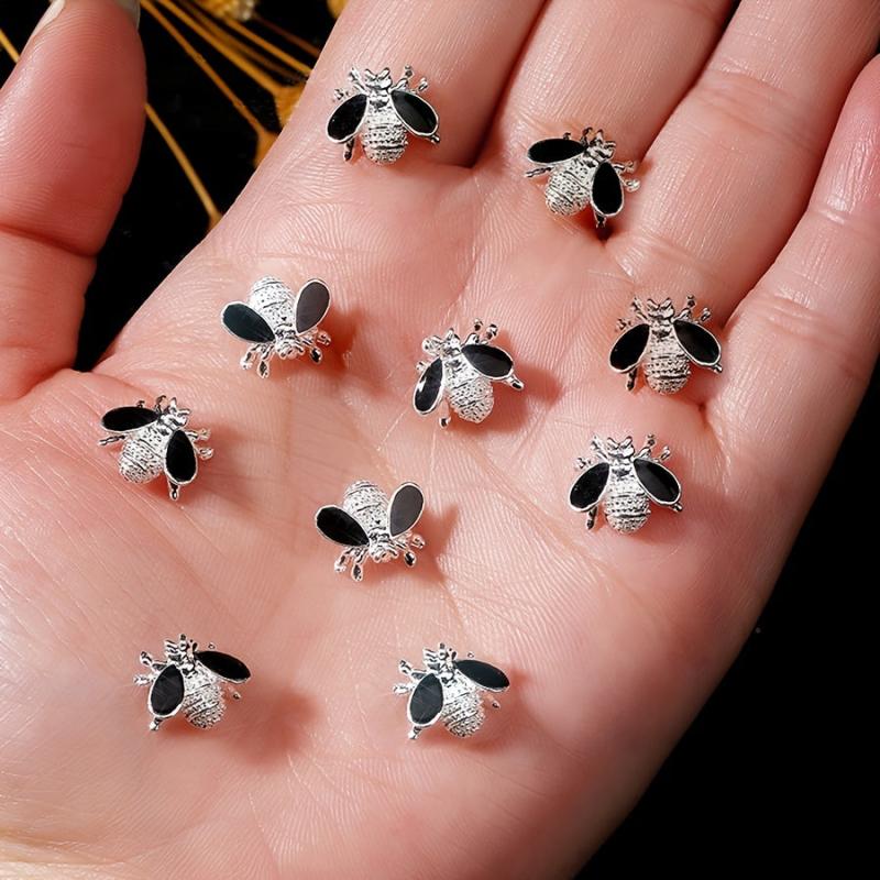 10pcs Bee Nail Art Charms Alloy 3D Punk Nail Accessories DIY Nail Salons