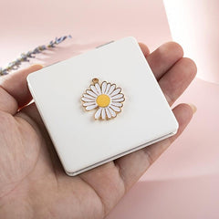 Daisy Pocket Mirror Beauty Magnifying Mirror for Girls Compact Travel Mirror