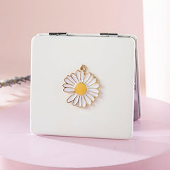 Daisy Pocket Mirror Beauty Magnifying Mirror for Girls Compact Travel Mirror