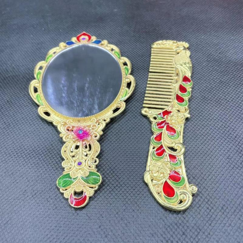 Vintage Peacock Handheld Makeup Mirror Set