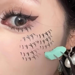 2pcs Lower Eyelashes Stamp V shaped Faux Hand Painting Eyelash Stamp