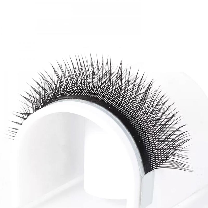 YY Cluster Volume Fan Lashes Long Lasting Eyelash Extensions
