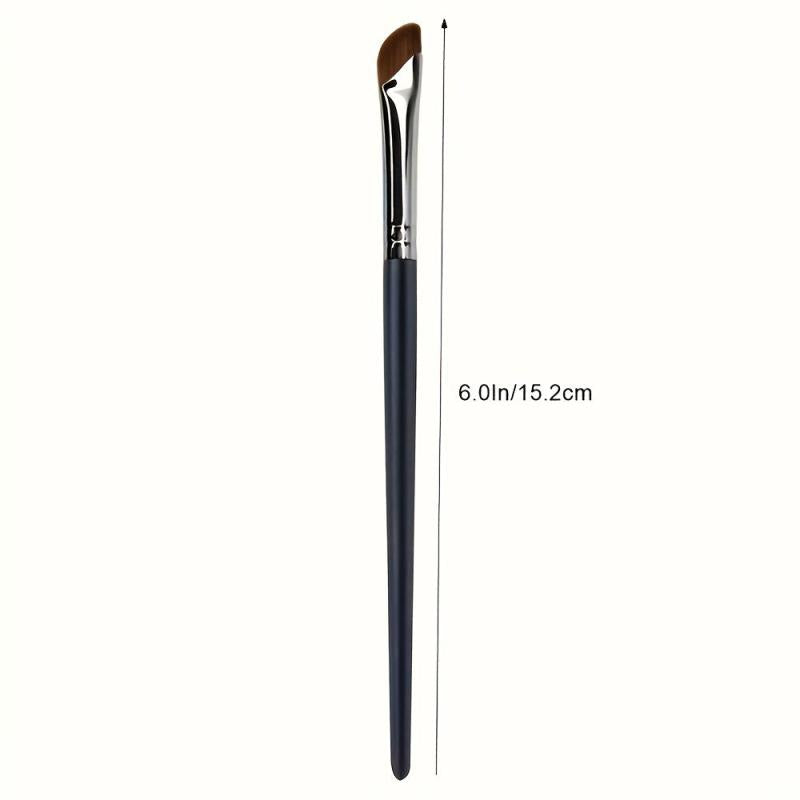 Soft Eyeliner Brush with Oblique Angle