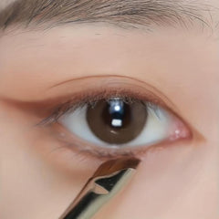 Soft Eyeliner Brush with Oblique Angle