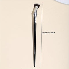 Professional Mascara Fan Brush for Lifted Eyelashes