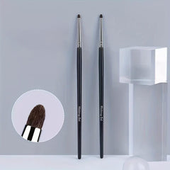 Small Eyeshadow Brush Soft Horse Hair for Contouring & Defining