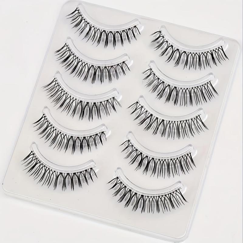 Natural Simulated False Eyelashes for Bridal Makeup