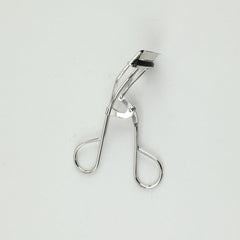 Carbon Steel Eyelash Curler With Refill Pads - Curled Eyelashes