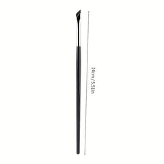 Diagonal Blade Eyeliner Brush Sickle Flat Eye Face Down To The Silkworm Eye