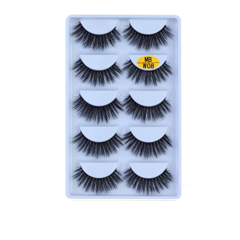 Fluffy Mink Lashes for Dramatic Look
