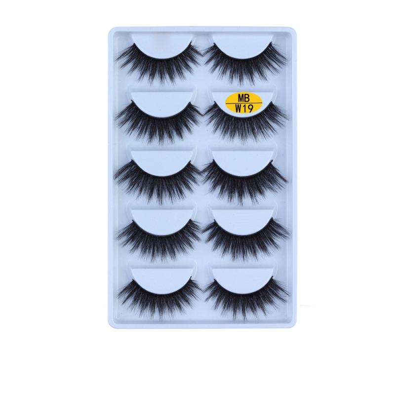 Fluffy Mink Lashes for Dramatic Look