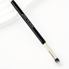 Vegan Eyeshadow Brush for Flawless Makeup Application