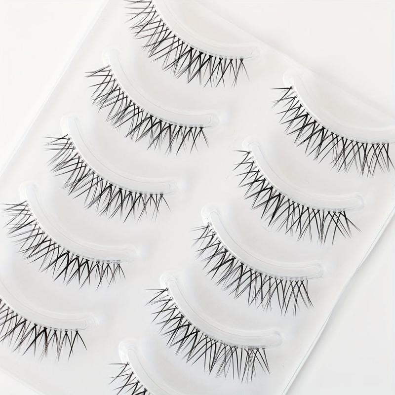Natural Look Short False Eyelashes Clear Band TS09