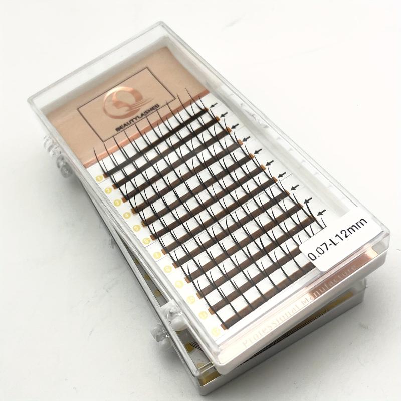 Spiky Lashes 0.3mm Individual Eyelash Extensions Soft Easy Wear
