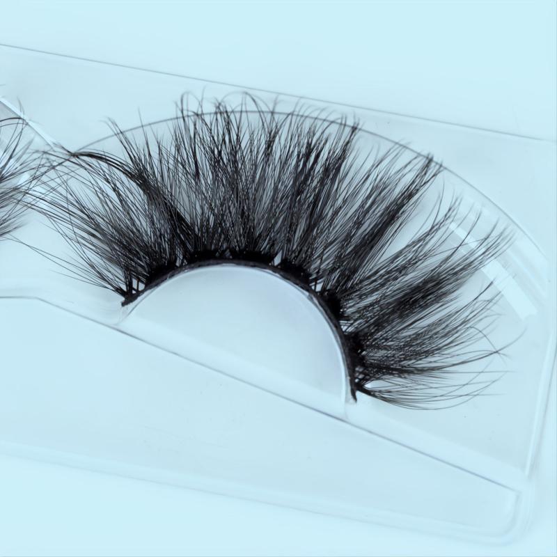 Christmas False Eyelashes Wispy Long Crisscross Style Fluffy Lashes