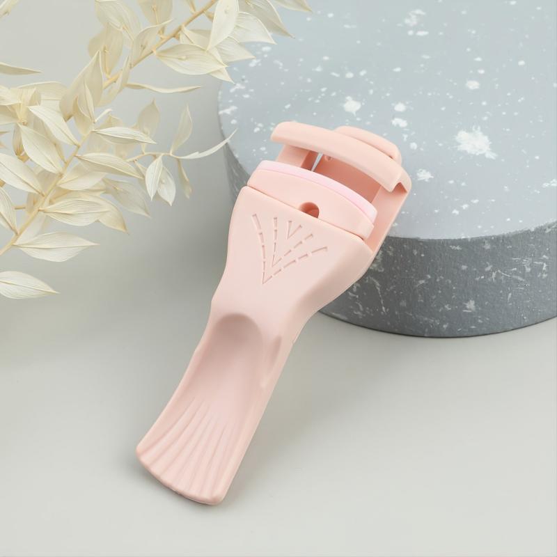 Eyelash Curler with 2 Silicone Pads for Eye Makeup