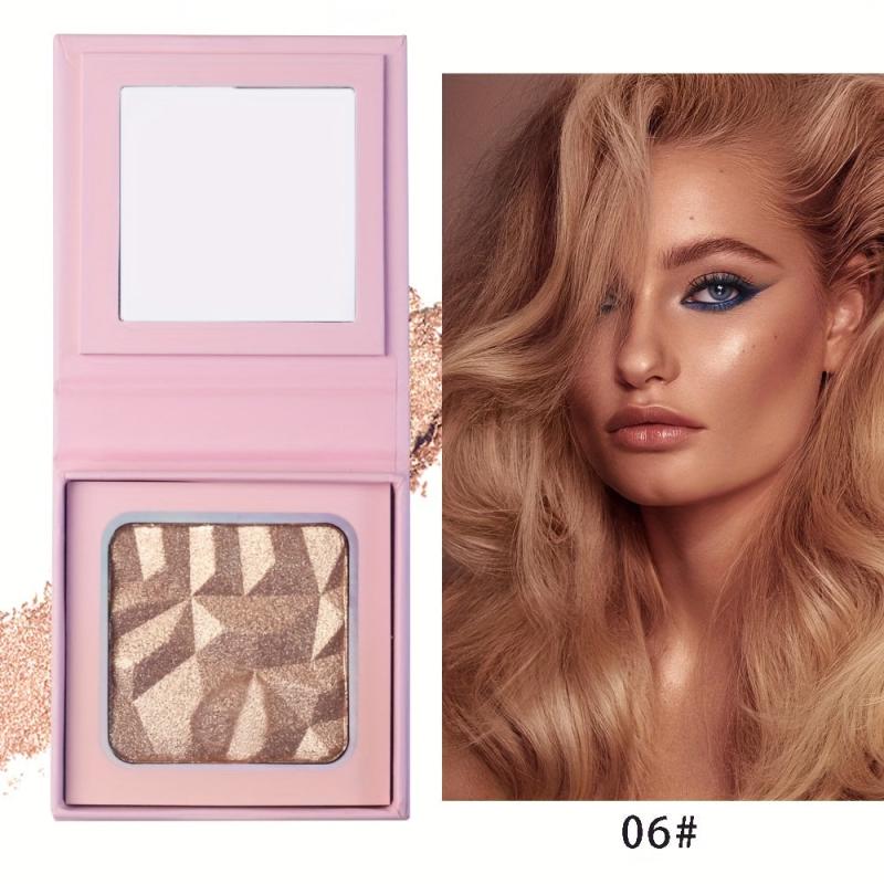 Three-Dimensional Highlighter Powder for Face and Eyes