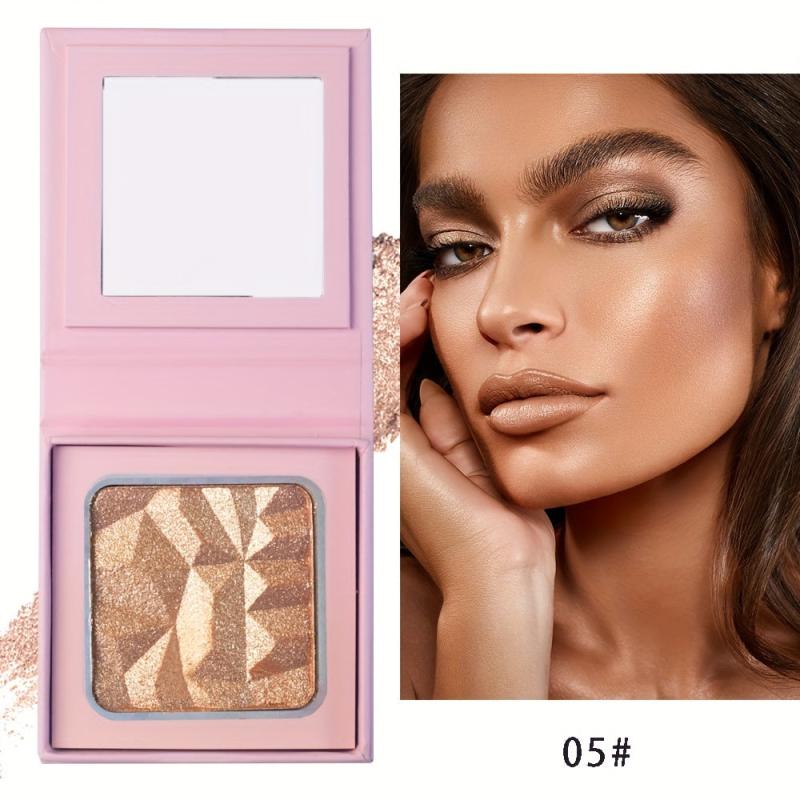 Three-Dimensional Highlighter Powder for Face and Eyes