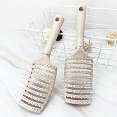 Curved Vented Detangler Brush for Wet and Dry Hair